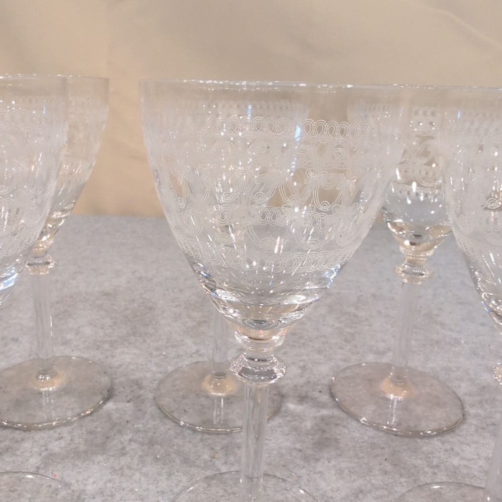 Vintage Etched Lace Crystal Wine Glasses Set of 8 Clear Stemmed Goblets - Picture 2 of 7